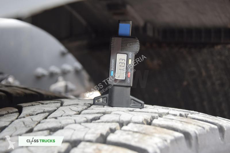 Traktor Volvo 500 Globetrotter XL