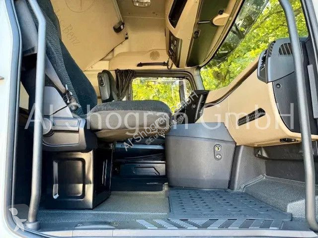 Tractor Mercedes 1845 BigSpace / Mega Voll Luft...