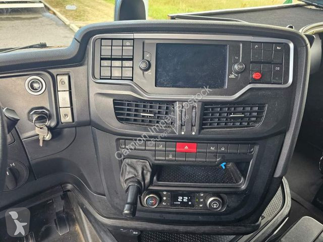 Trattore Stradale Iveco 460 CNG, 2 Kreis-Hydr.,...