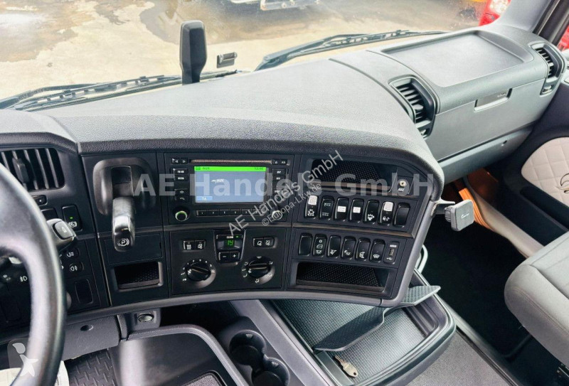 Tractor Scania