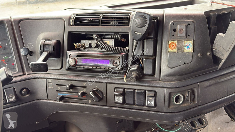 Traktor Volvo 12420 (BOITE MANUELLE / MANUAL...