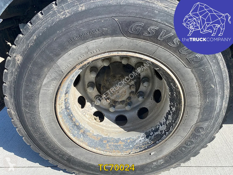 Traktor Renault C 440