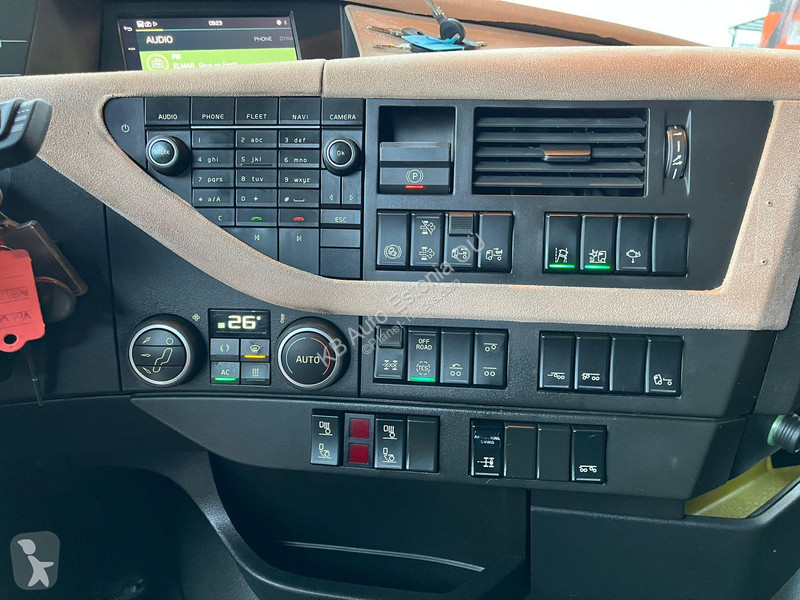 Tratores Volvo 750 6x4 GCW 80 ton / RETARDER /...