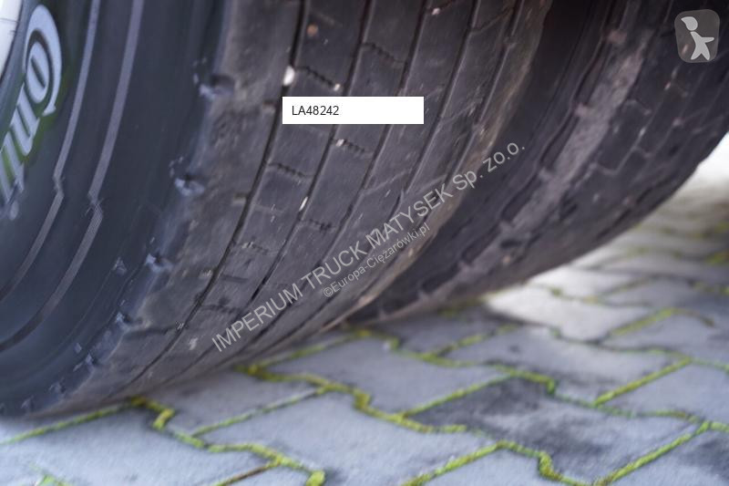 جرار Mercedes ACTROS 1842