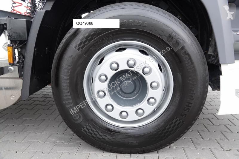 جرار DAF 85410