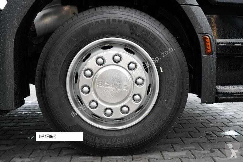 Cap tractor Scania S 500