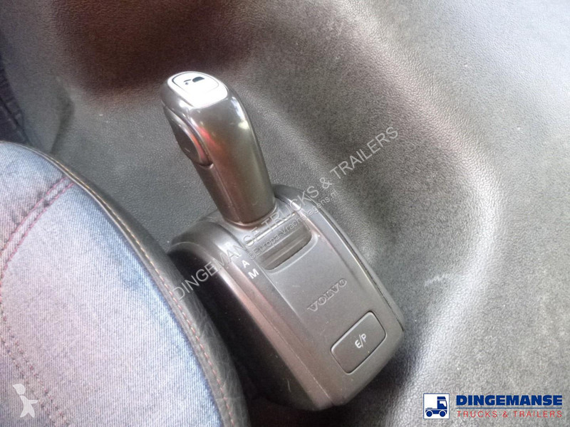 جرار Volvo 450 4x2 Euro 6 + ADR