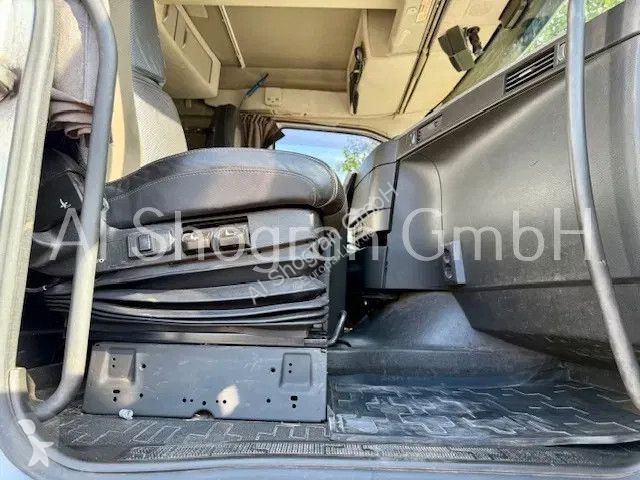جرار Volvo Holz Kran Palfinger S270L83/Komplettzug