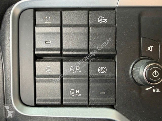 جرار Iveco X-Way AS440X51T/P 4x4 Hydro...