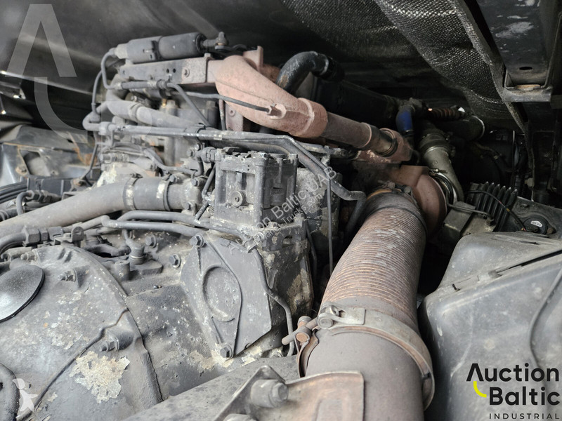 جرار Scania R4404X2MEB