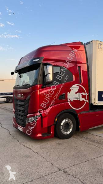 Traktor Iveco