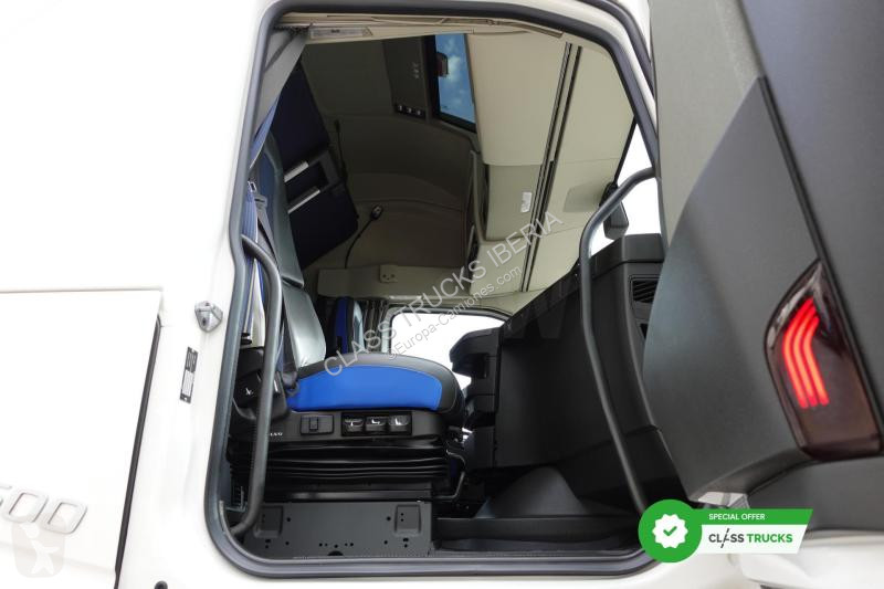 Tracteur Volvo 500 Globetrotter XL