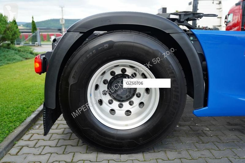 Cap tractor Scania
