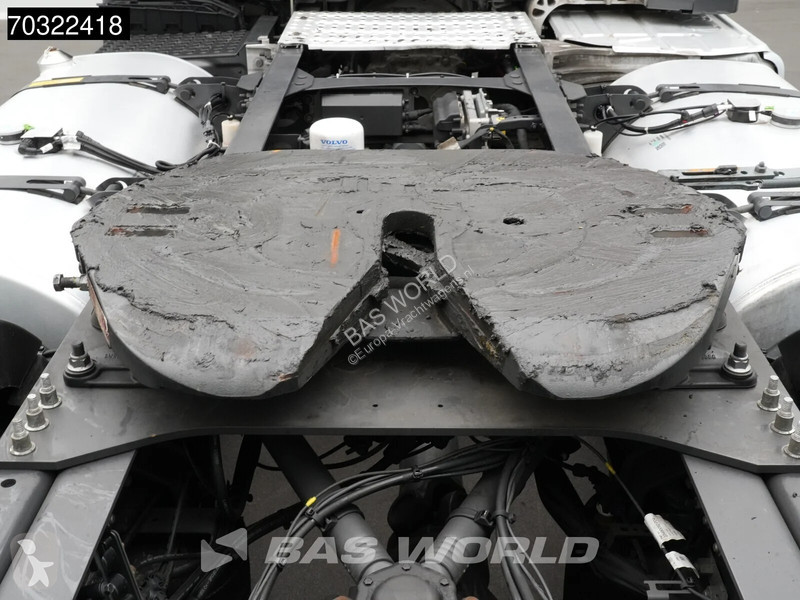 جرار Volvo Aero 460  Aero 4X2 XL TC 2x Tanks...