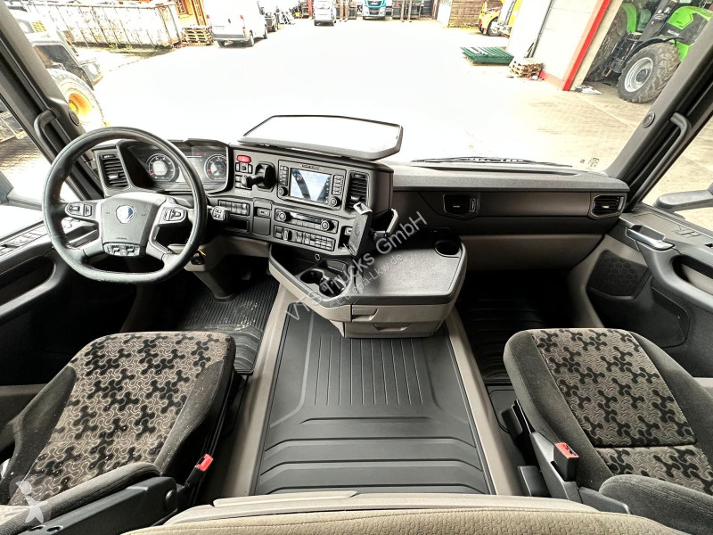 جرار Scania 4x2 BL SA Retarder/ACC / NAVI/DAB+/LDW
