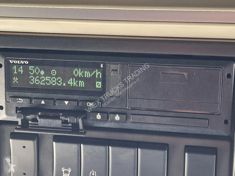 جرار Volvo 13500 Globetrotter XL 6x2 - Retarder...
