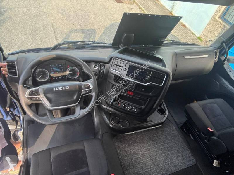 جرار Iveco