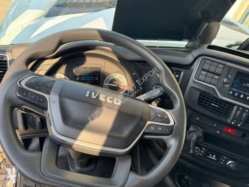 جرار Iveco