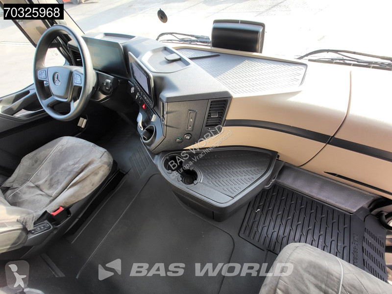 جرار Mercedes L 1845 4X2 BigSpace Retarder...