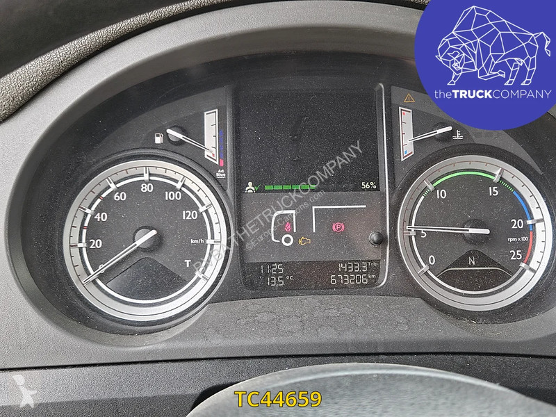 جرار DAF 460