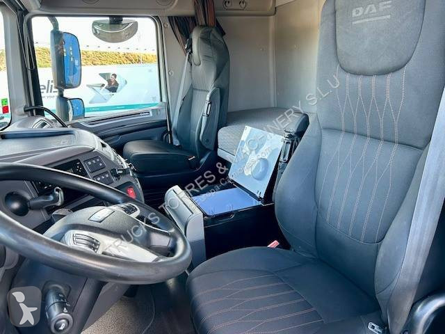 Traktor DAF