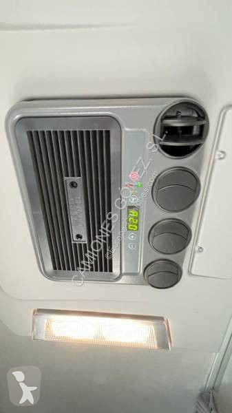 جرار Renault