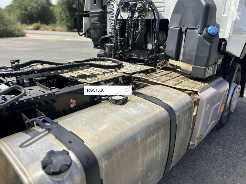 Cabeza tractora Renault T460