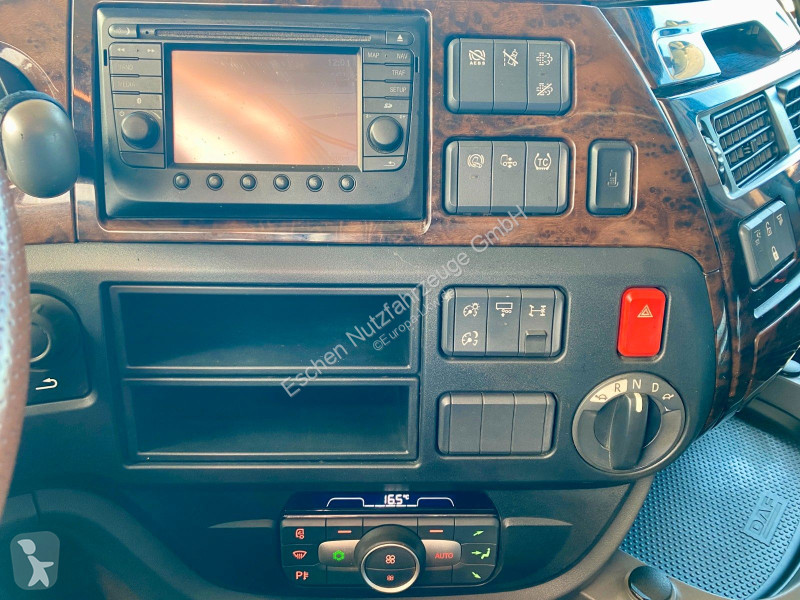 Tracteur DAF XF  | 2x...