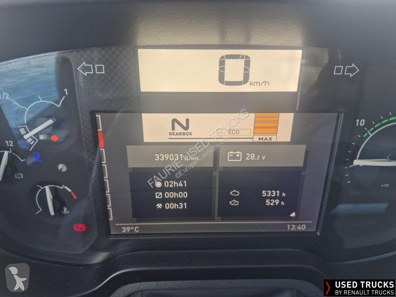 جرار Renault
