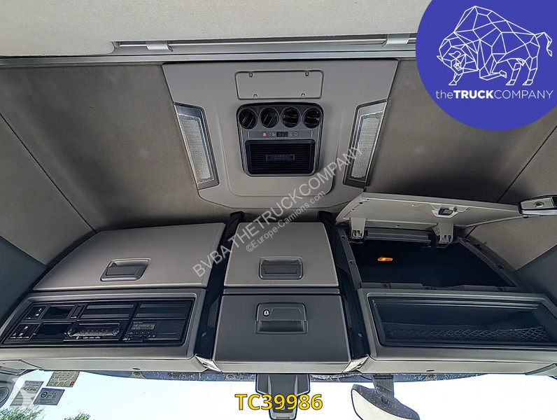 جرار Renault T 480