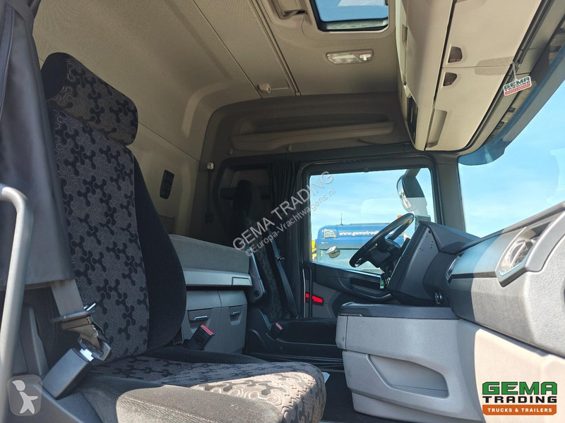 جرار Scania R410 4x2 CR20N Euro6D - Full ADR -...