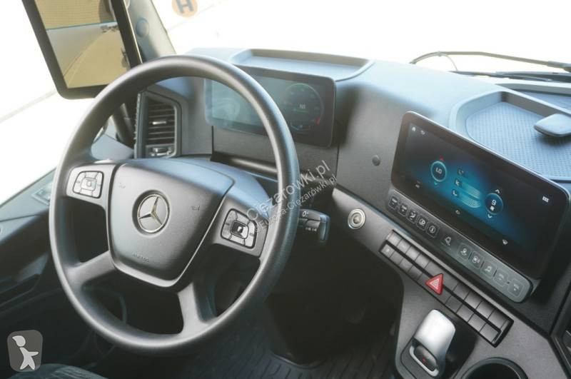 Влекач Mercedes