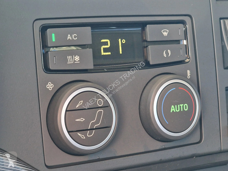 جرار Volvo 13540 Aero Globetrotter XL 4x2 - New...
