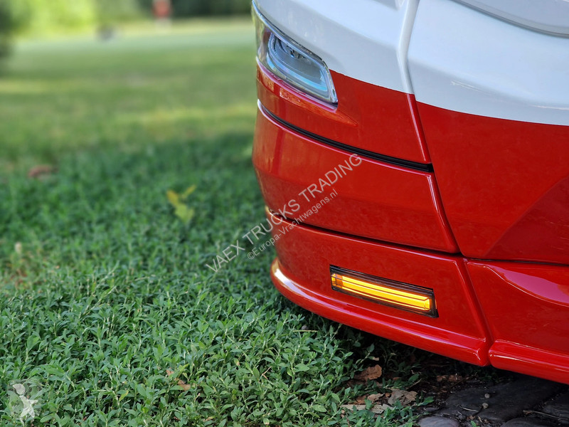 جرار Volvo Aero Globetrotter XL 4x2 - New -...