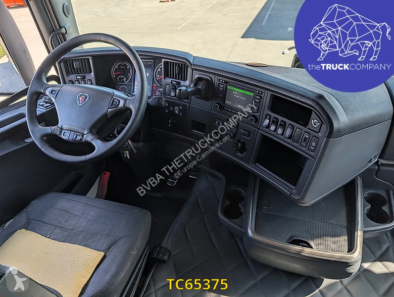 جرار Scania 520