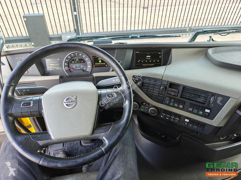 جرار Volvo 500 4x2 GlobeTrotter Euro6C - Welgro...