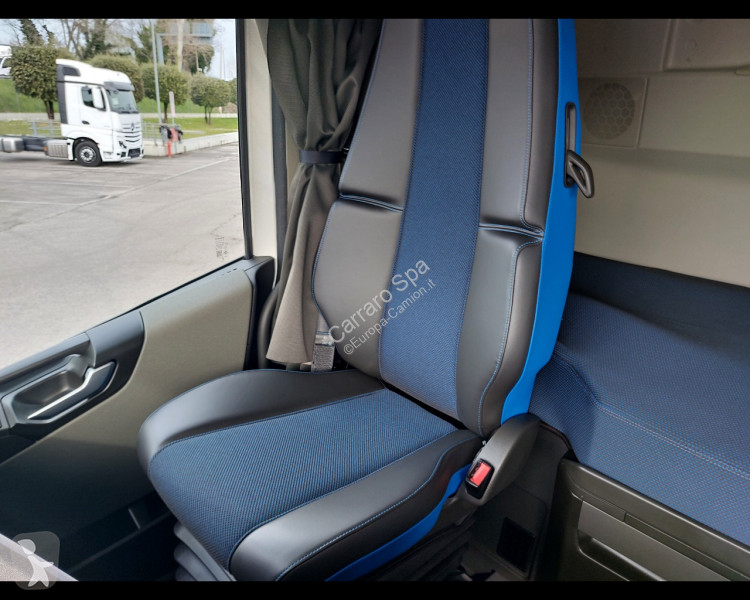 Trattore Stradale Volvo 18 T E6