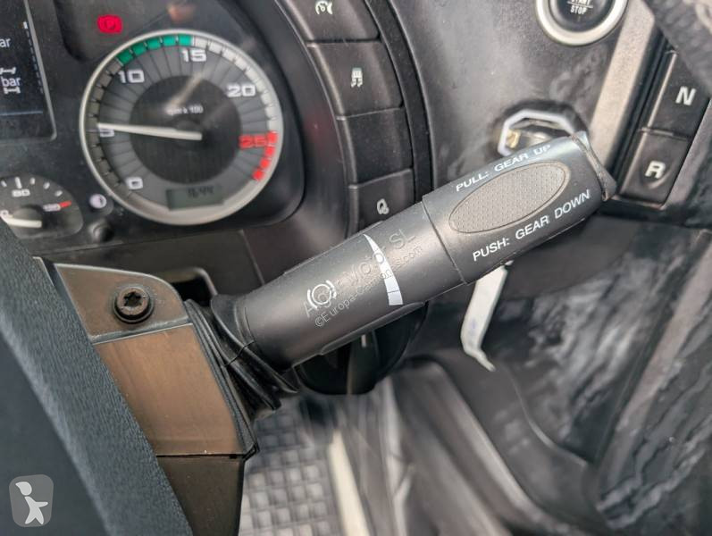 Iveco  tractor unit