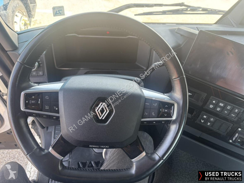 جرار Renault