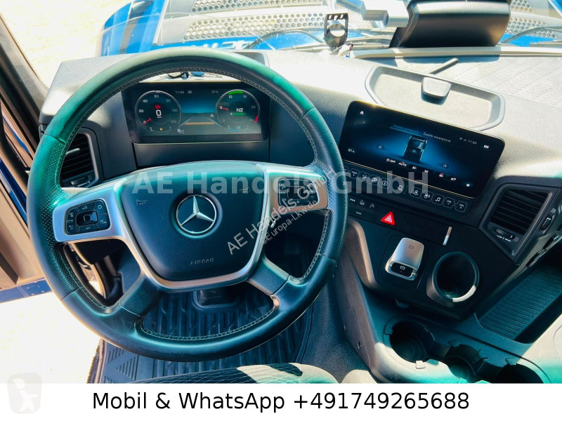 Tracteur Mercedes 1843 L StreamSpace...