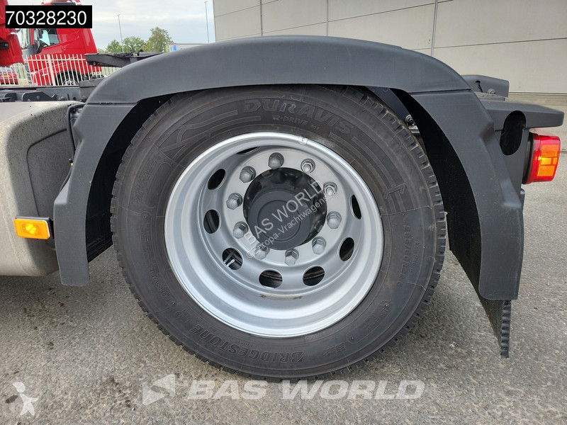 جرار Volvo FH 460 4X2 Mega XL 2x Tanks ACC Navi