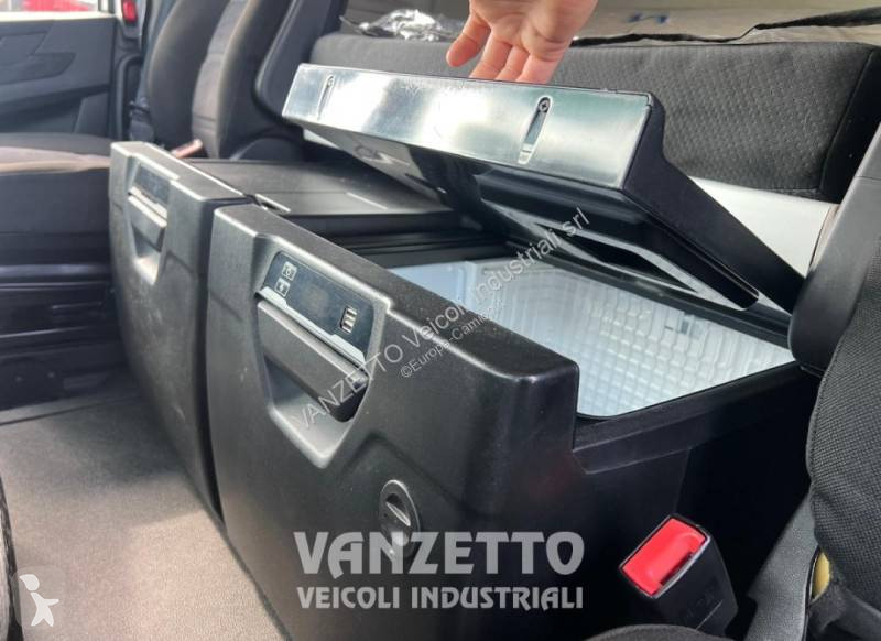 جرار Iveco