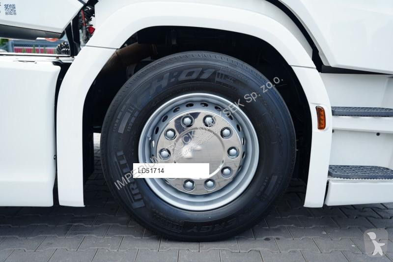 جرار Scania S 450