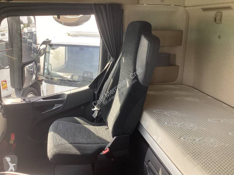 جرار Mercedes