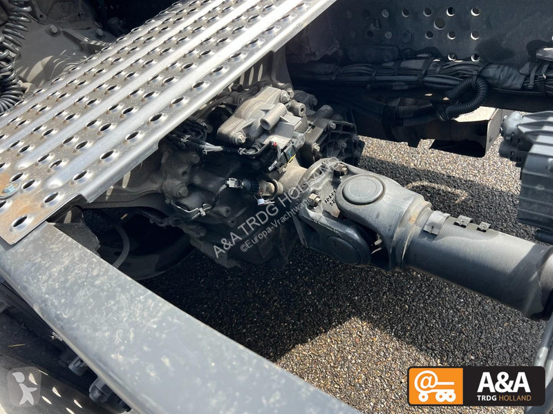 جرار Mercedes ACTROS 1845