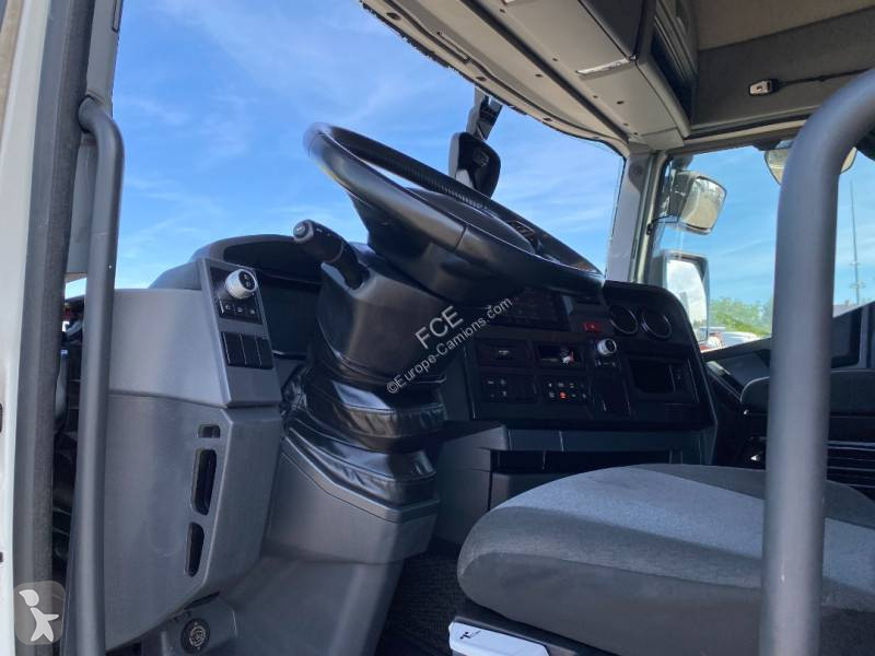 Tracteur Renault