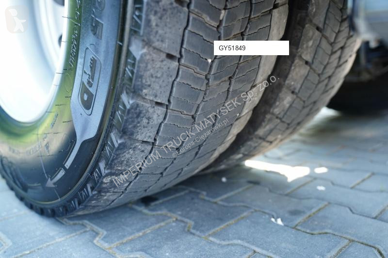 جرار Renault T 520