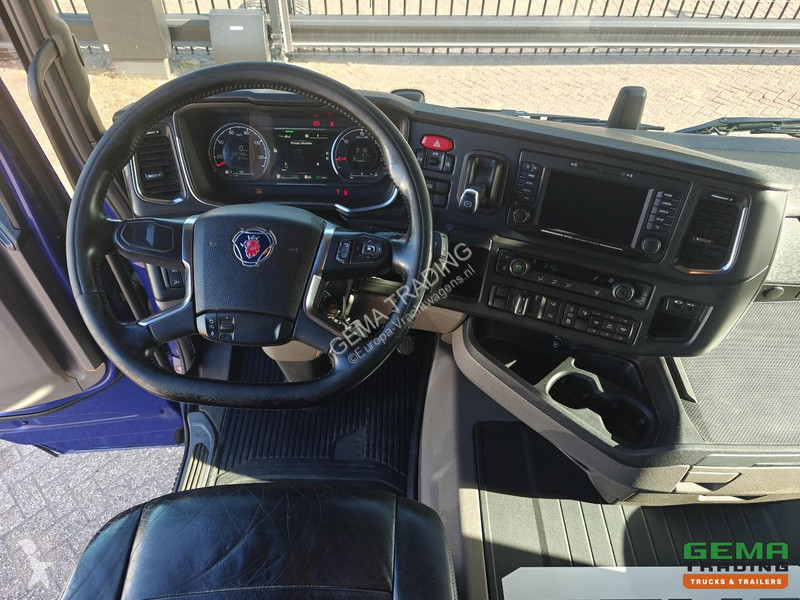 Trattore Stradale Scania 4x2 HighLine CR20N...