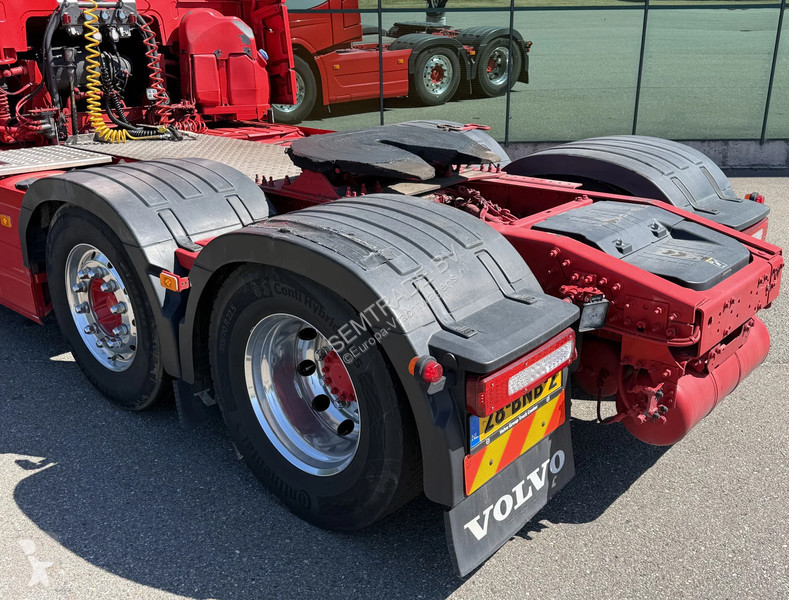 جرار Volvo 13500 FULL AIR 6x2 TWINSTEER I-PARK...
