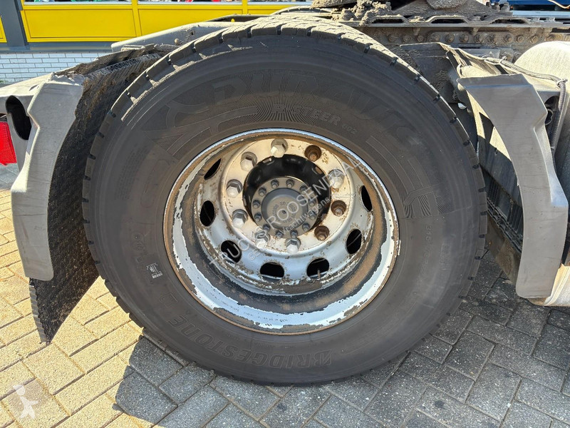 جرار Renault D 19,380 + MOT 17-07-2027 + EURO 6